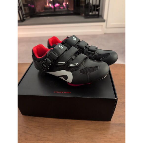 peloton cycling shoes women